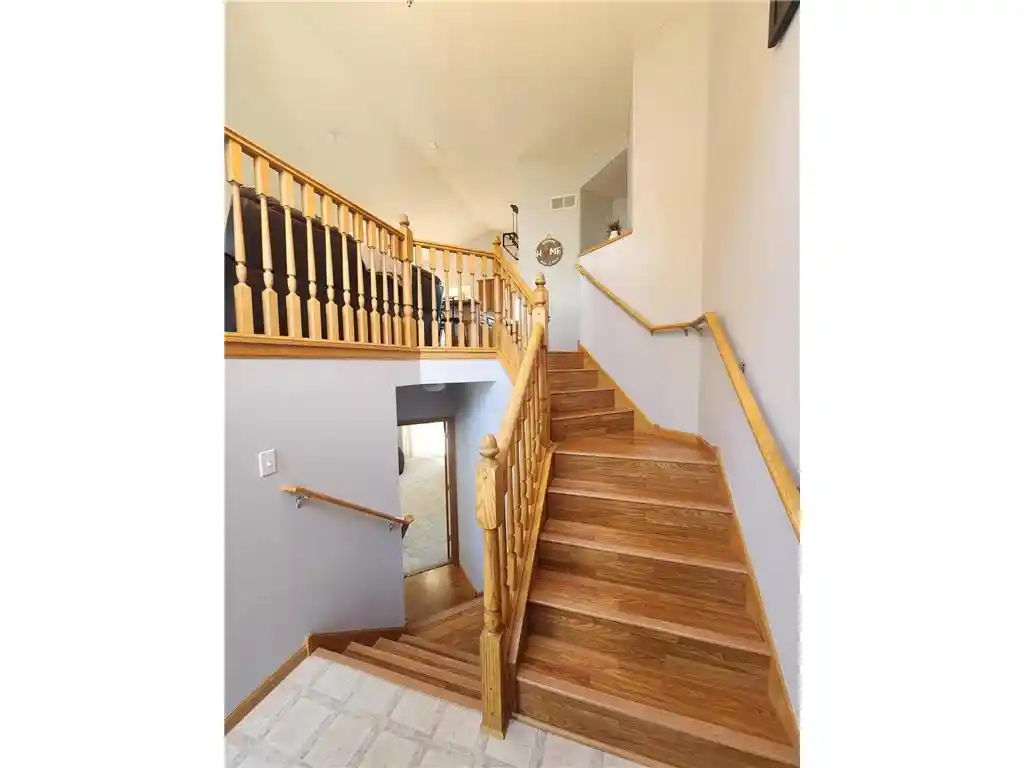 4th image of 816 River Terrace Terrace, Prescott, WI 54021 | MLS# 7107426