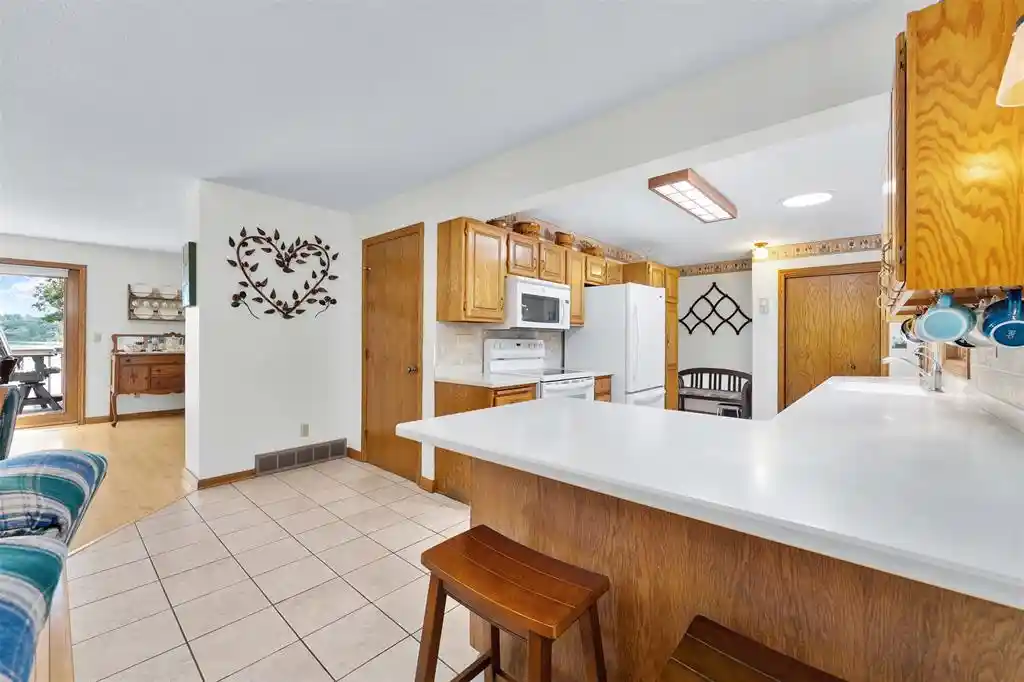 59th image of 5991 North Shore Dr Dr, Eau Claire, WI 54703 | MLS# 1603069