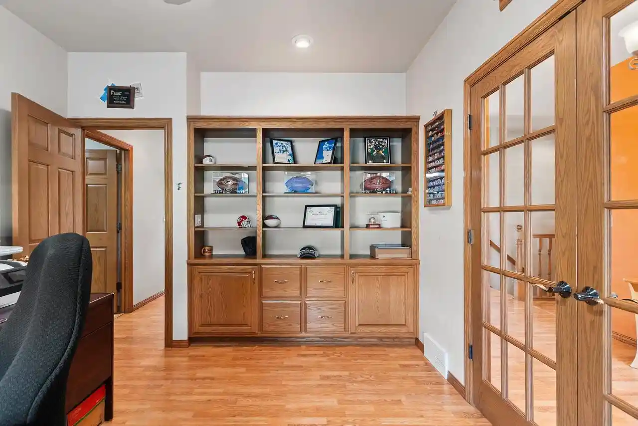 3rd image of 4024 Half Crown, De Pere, WI 54115 | MLS# 50328935