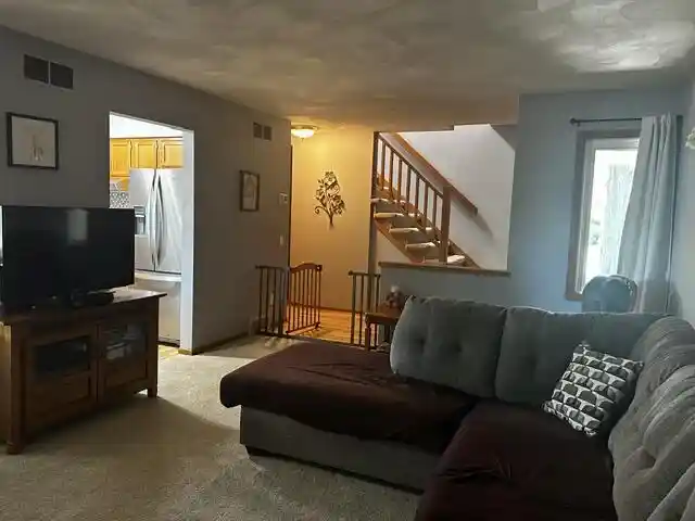 3rd image of 109 Creek Edge Court Court, Waunakee, WI 53597 | MLS# 1971177