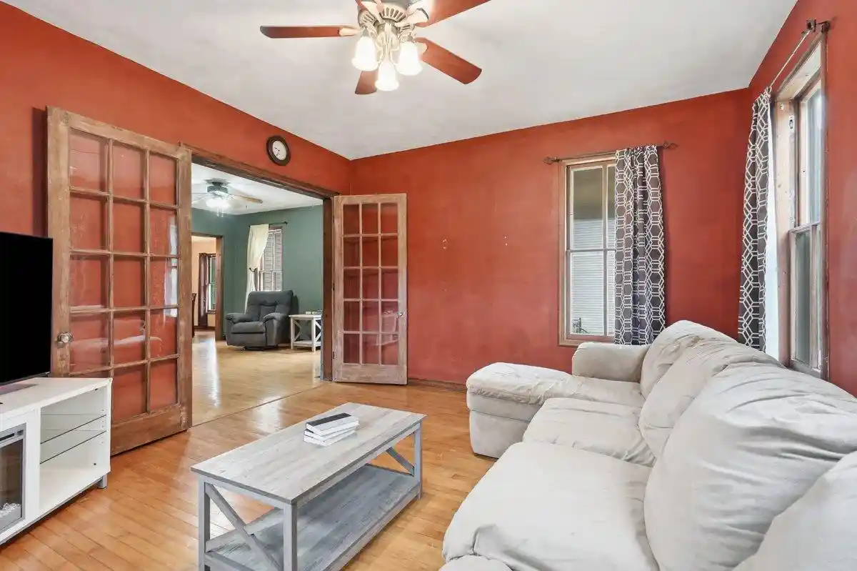 2nd image of 318 S 2nd Street Street, Evansville, WI 53536 | MLS# 2027796