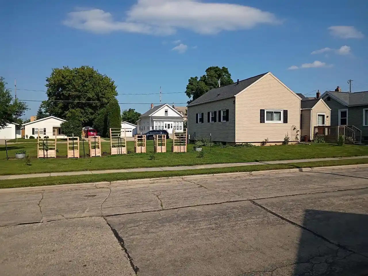 Photo 2 of Single family home for sale at 520 Pleasant Street Street, Oshkosh, WI 54901 | MLS# 50328902 | Listing updated on 2026-09-14