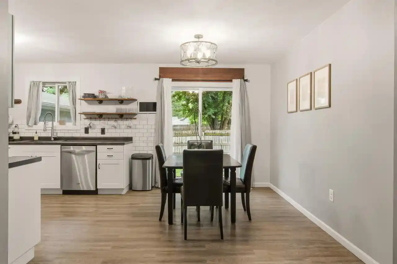 2nd image of 1010 Malden Avenue Avenue, Eau Claire, WI 54703 | MLS# 1971192