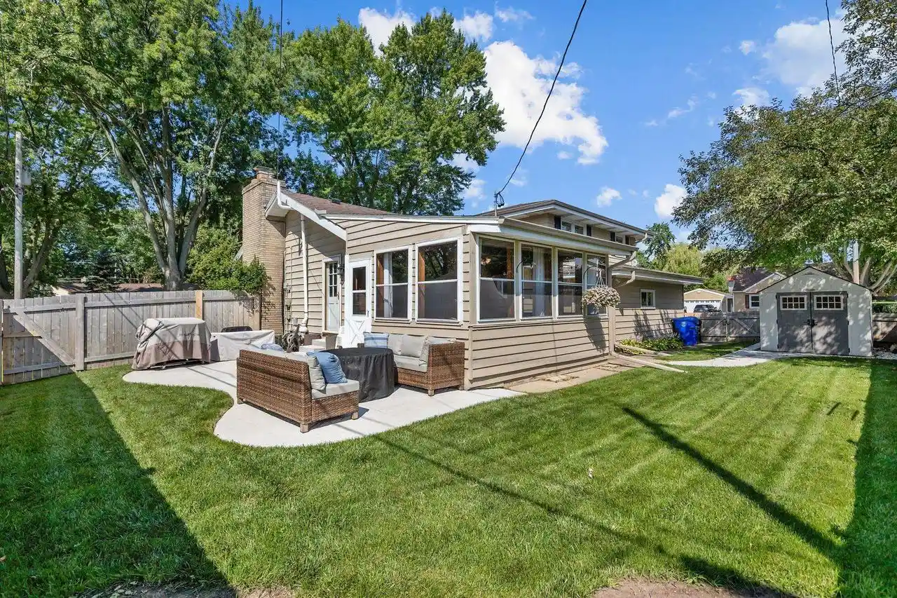 52nd image of 1420 S Riverdale Dr Dr, Appleton, WI 54914 | MLS# 50328905