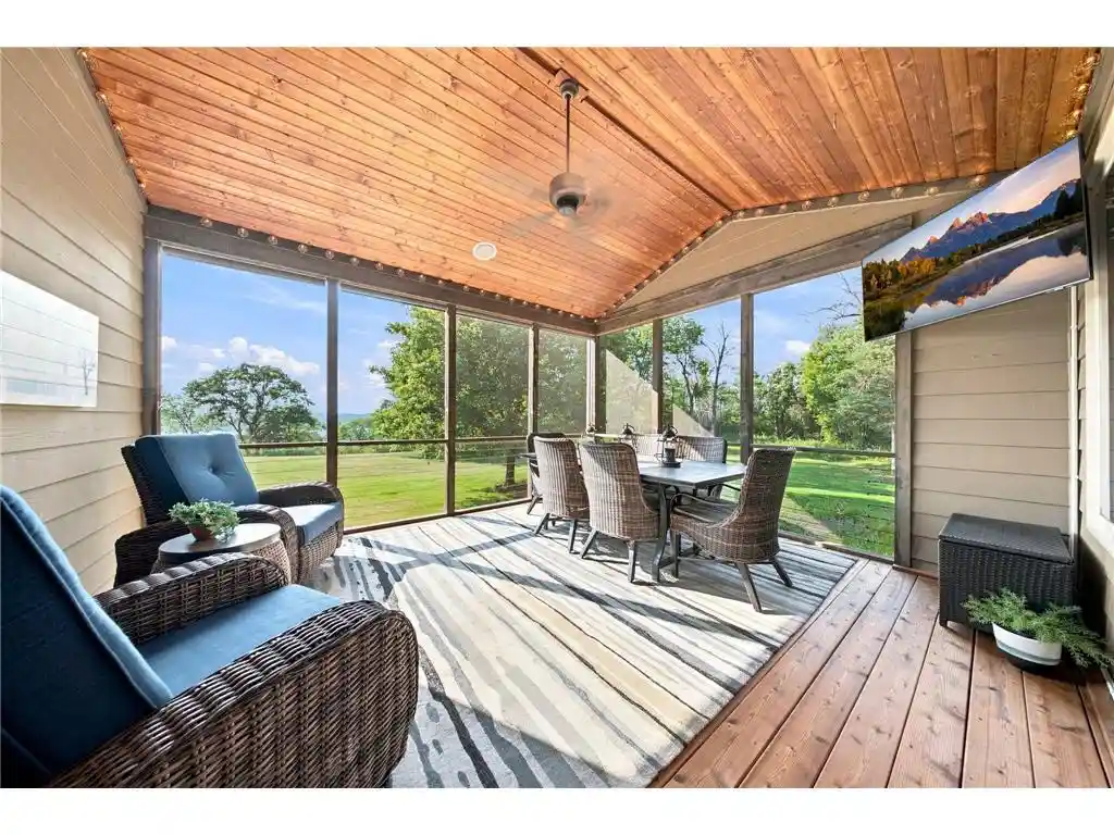 44th image of 294 Salishan Dr Dr, Hudson, WI 54016 | MLS# 7105948