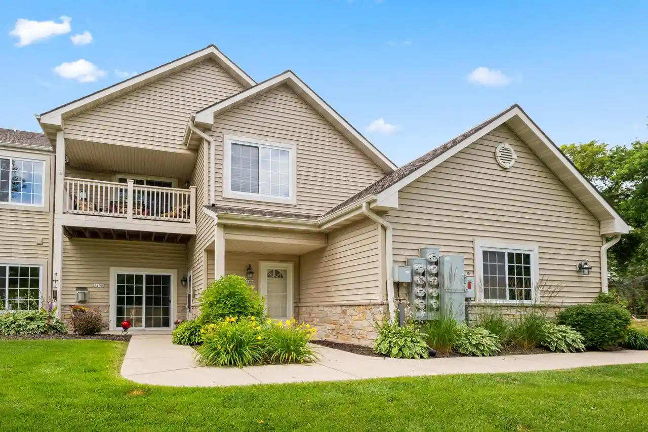 1st image of 21890 N Weather Edge Circle Circle #H, Lannon, WI 53046 | MLS# 1971202