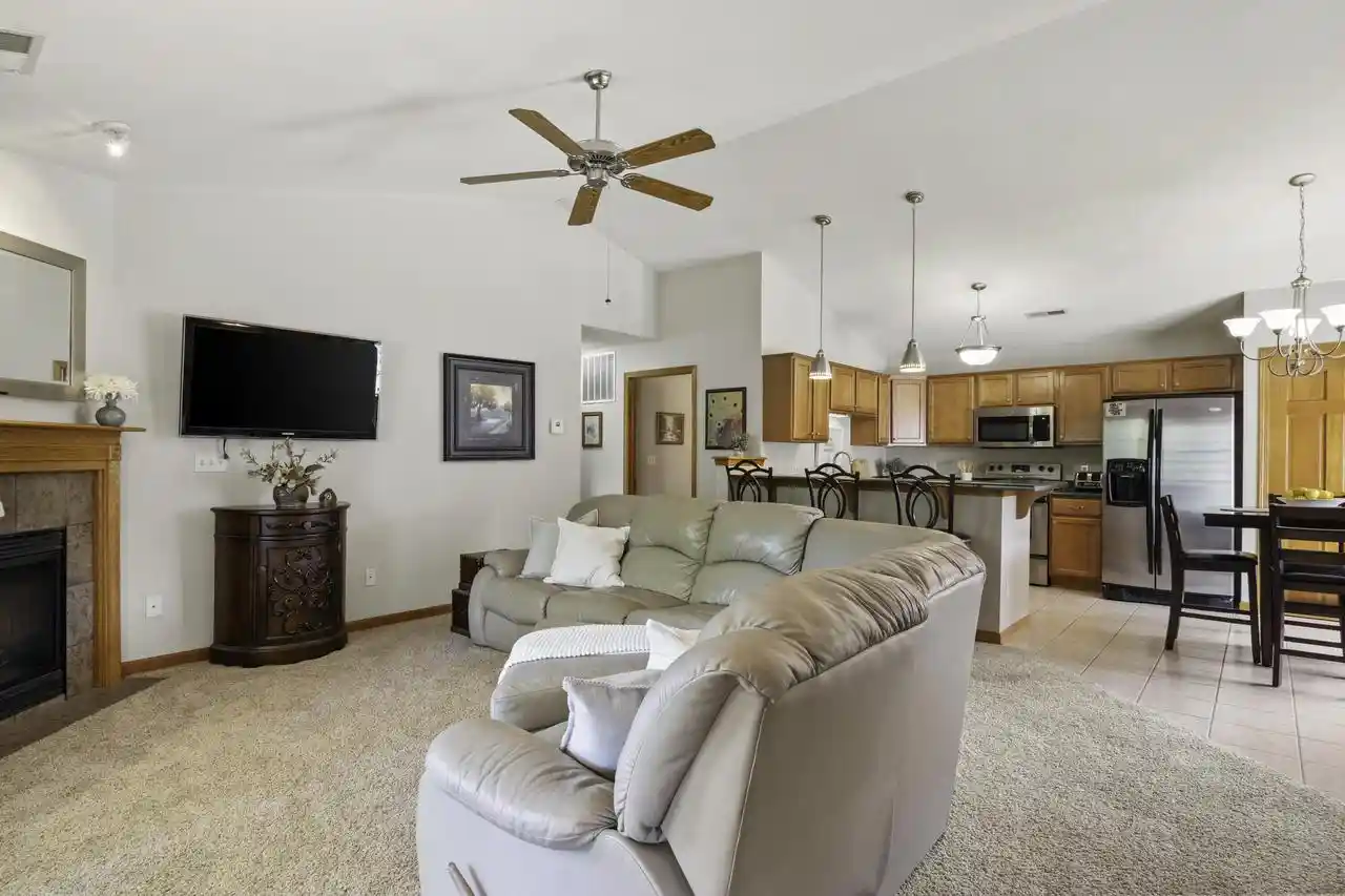 23rd image of 21890 N Weather Edge Circle Circle #H, Lannon, WI 53046 | MLS# 1971202