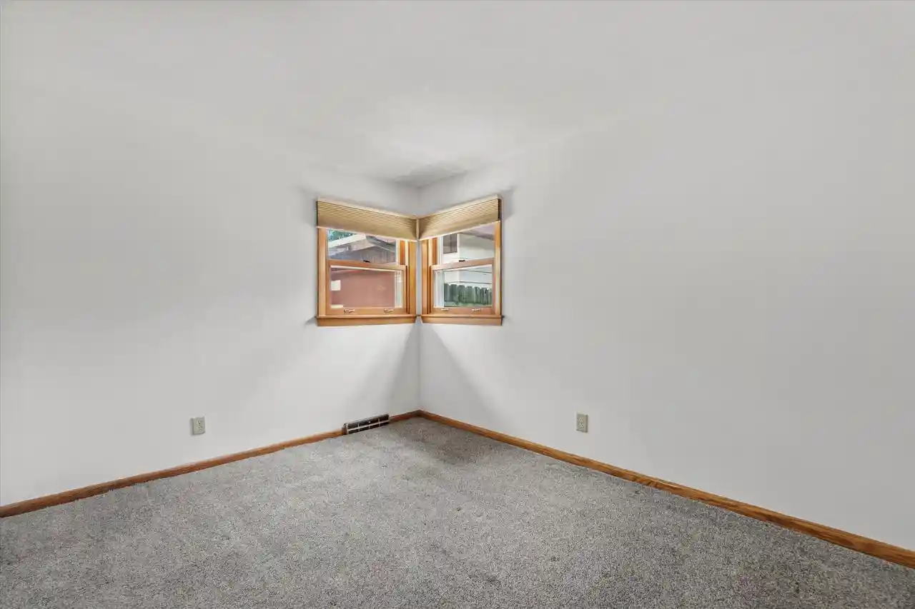 5th image of 5445 S Nicholson Avenue Avenue, Cudahy, WI 53110 | MLS# 1971204