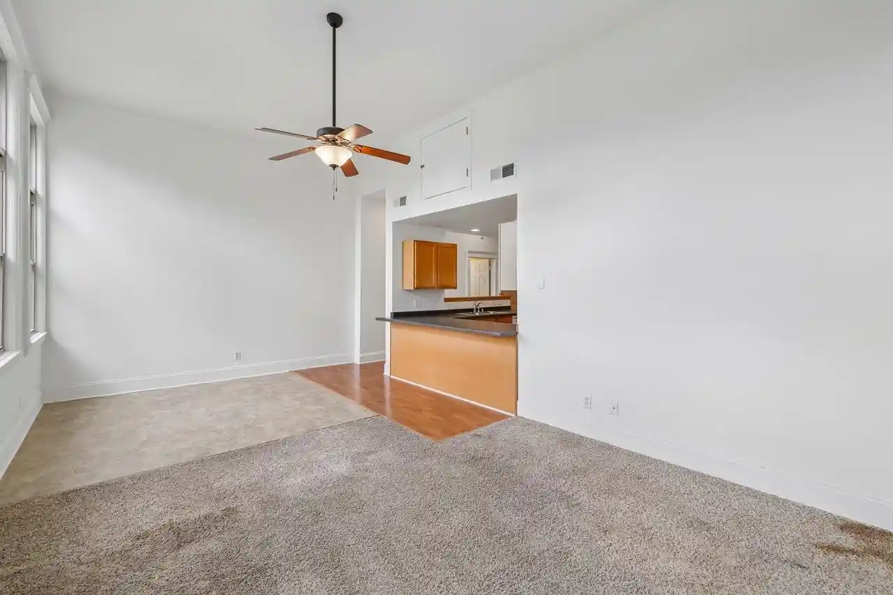 5th image of 1009 Smt Ave Ave, Stoughton, WI 53589