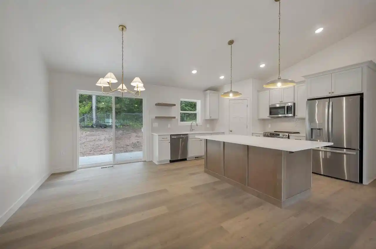 Photo 2 of Single family home for sale at 2480 Brenner Pl Pl, Green Bay, WI 54301 | MLS# 50328949 | Listing updated on 2026-09-13