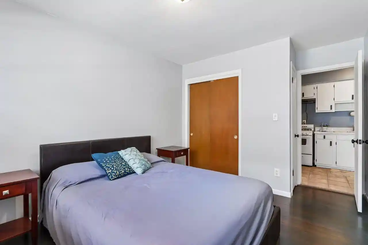 3rd image of 3119 S 122nd St St, West Allis, WI 53227
