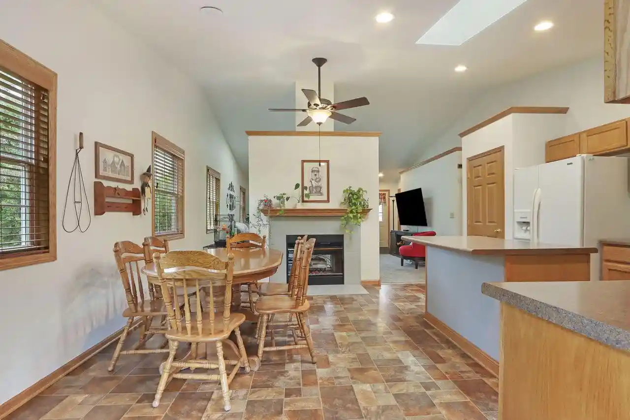 4th image of 4501 12Th Street Street, Kenosha, WI 53144 | MLS# 1971215