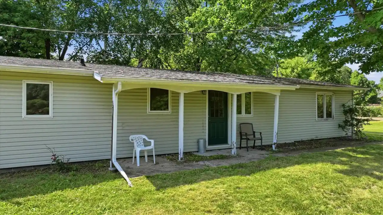 Homes for sale in Chili, WI | 11555 Eisenhower Dr Dr, Chili, WI 54420 | MLS# 22603231