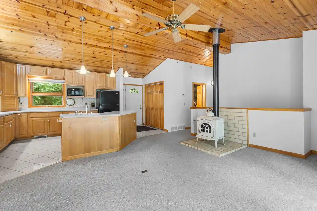 2nd image of E4548 W Redstone Dr Dr, La Valle, WI 53941 | MLS# 2027806