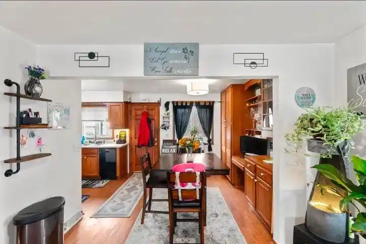 3rd image of 1558 White Rock Avenue Avenue #1560, Waukesha, WI 53186 | MLS# 1971221