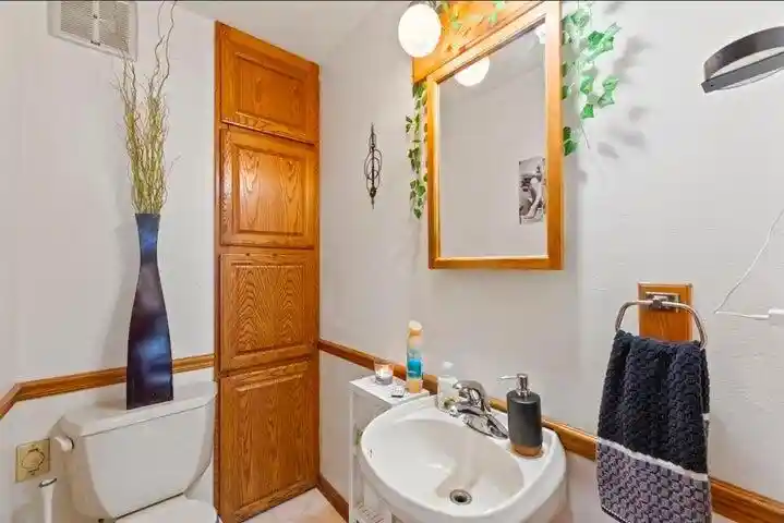 4th image of 1558 White Rock Avenue Avenue #1560, Waukesha, WI 53186 | MLS# 1971221