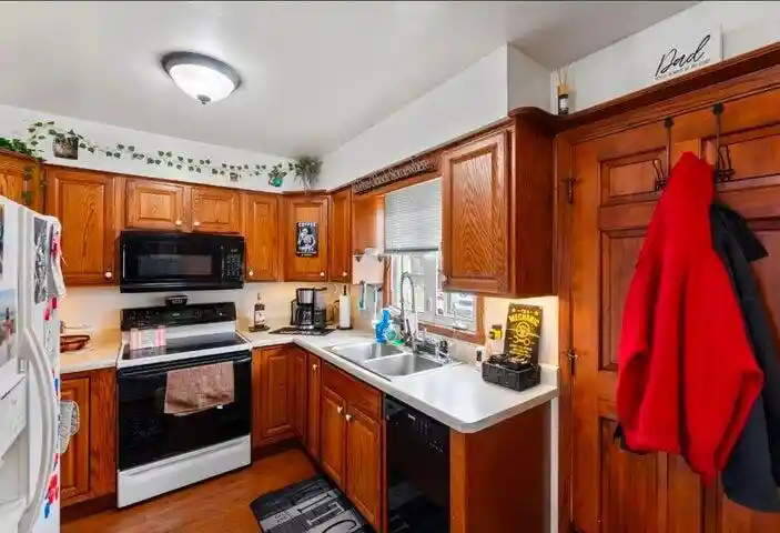 26th image of 1558 White Rock Avenue Avenue #1560, Waukesha, WI 53186 | MLS# 1971221
