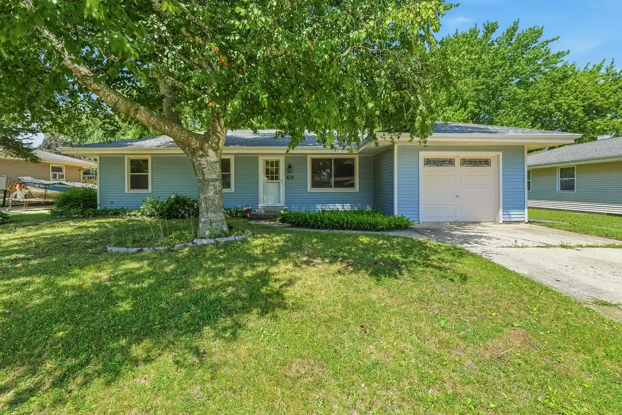 1st image of 709 Memorial Dr Dr, Kewaskum, WI 53040 | MLS# 1971219