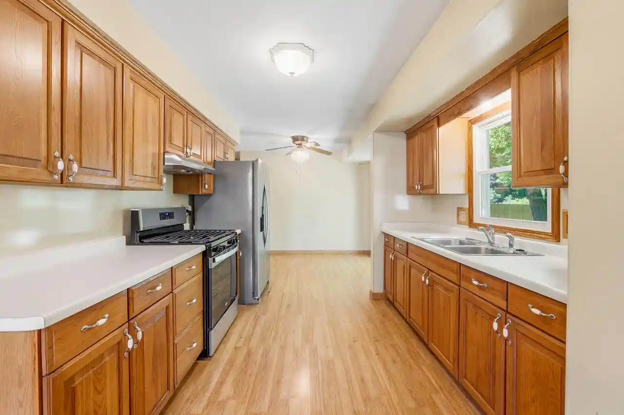 3rd image of 709 Memorial Dr Dr, Kewaskum, WI 53040 | MLS# 1971219