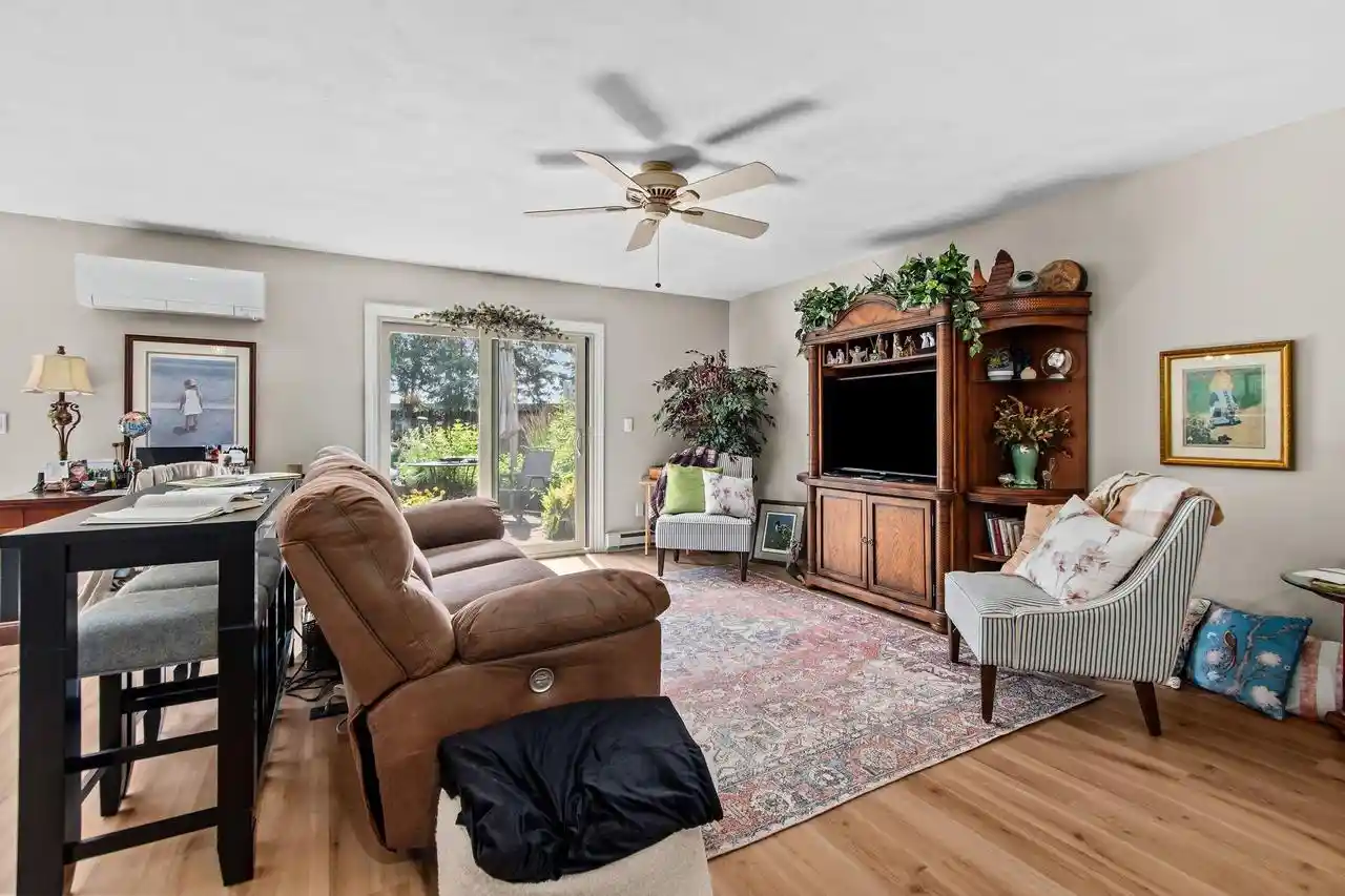 2nd image of 91 Spencer Village Court Court, Appleton, WI 54914 | MLS# 50328962