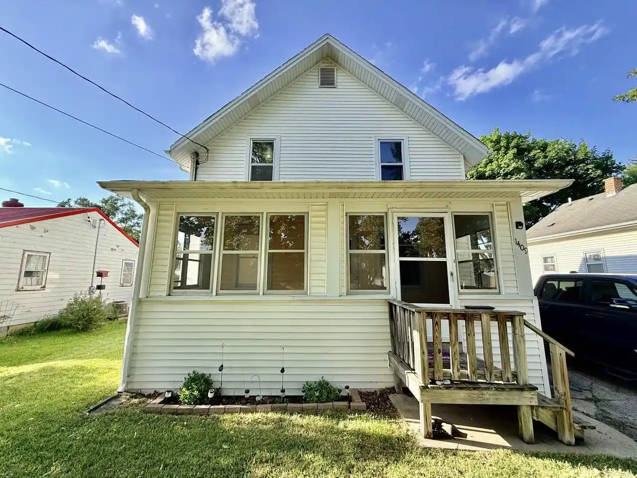 Homes for sale in Beloit, WI | 1409 Middle Street Street, Beloit, WI 53511 | MLS# 2027808