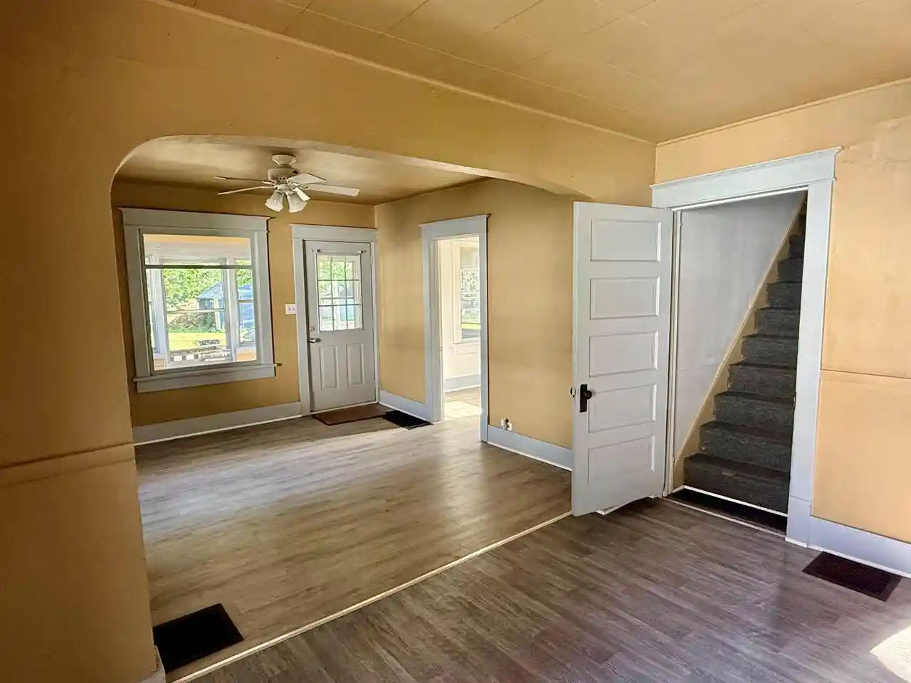 Homes for sale in Beloit, WI | 1409 Middle Street Street, Beloit, WI 53511 | MLS# 2027808
