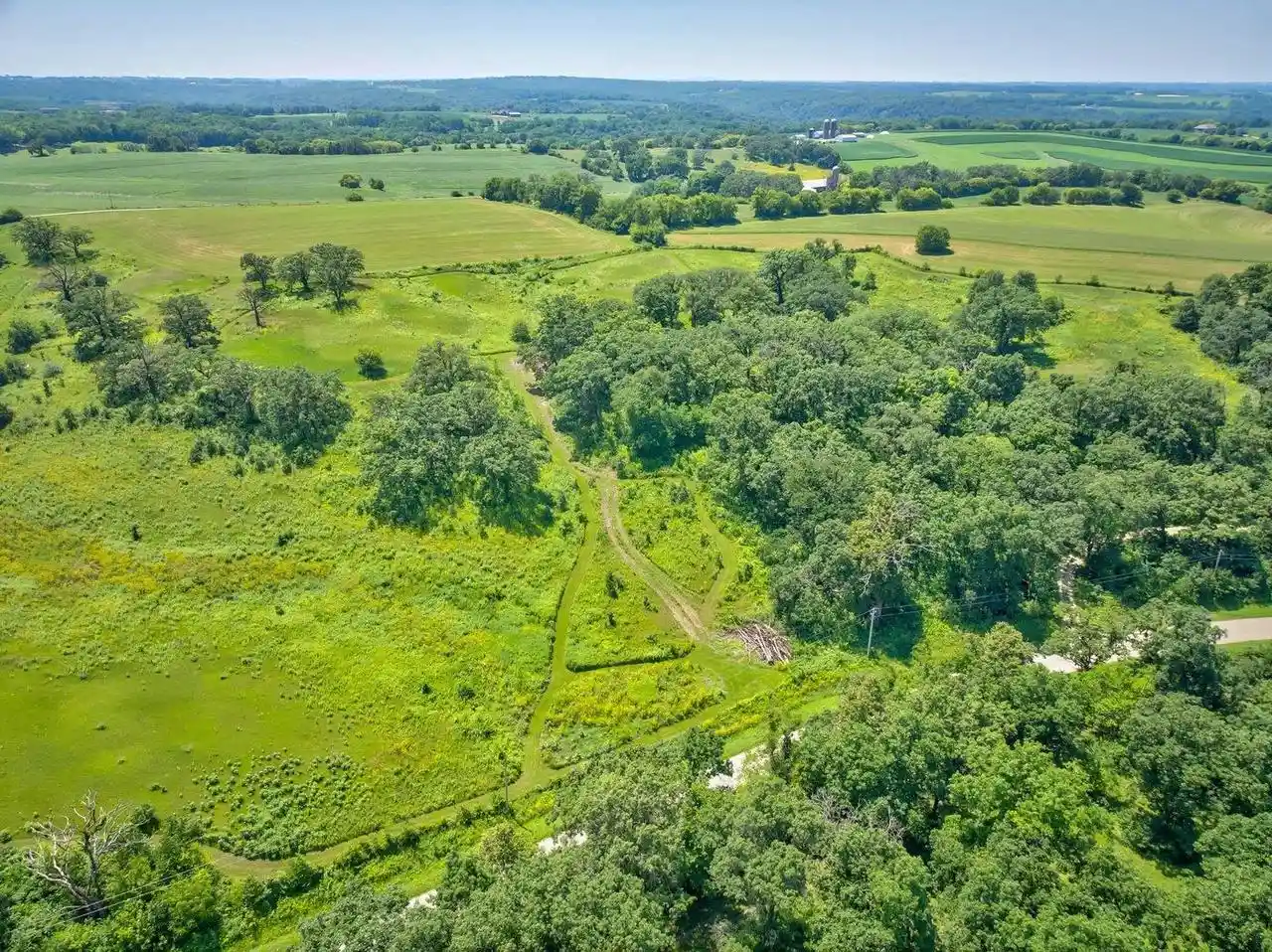 Homes for sale in Dodgeville, WI | 46322 Acres Norwegian Hollow Road Road, Dodgeville, WI 53533 | MLS# 2027812