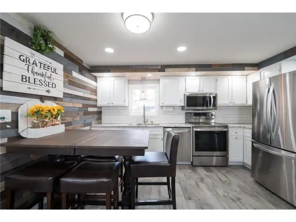 4th image of 205 E Hudson Street Street, Mondovi, WI 54755 | MLS# 7106329