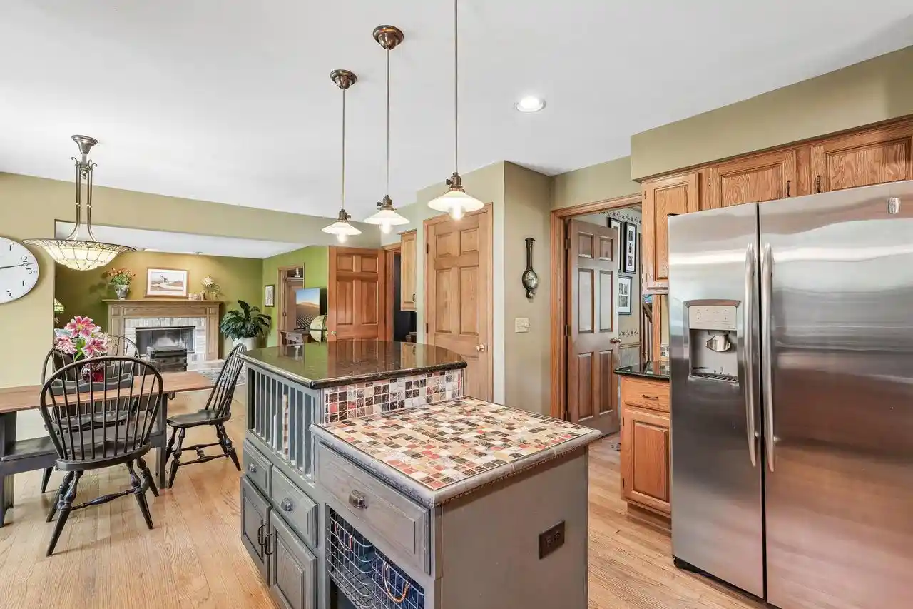 3rd image of N106W7072 Dayton Street Street, Cedarburg, WI 53012 | MLS# 1971245