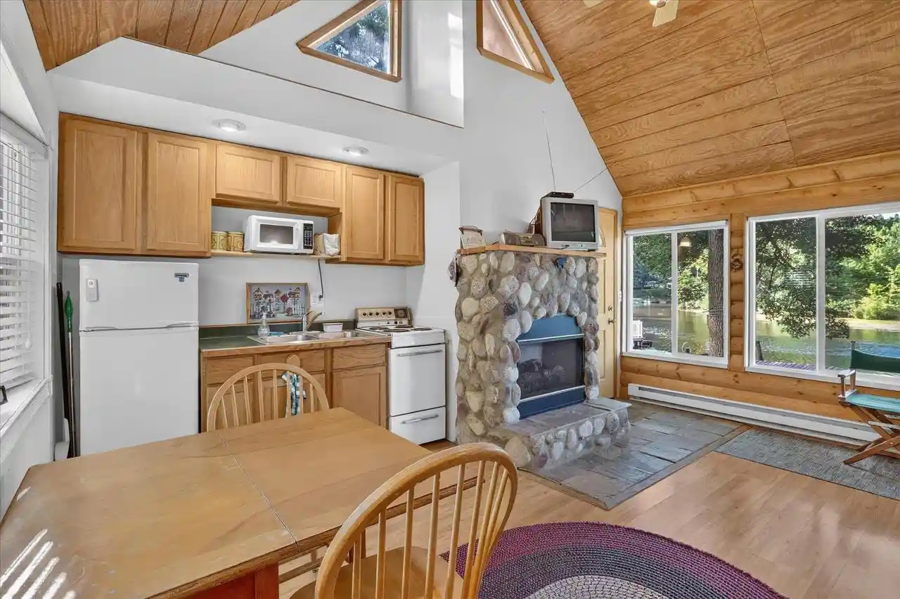 4th image of W1049 Cottage Road Road, Brodhead, WI 53520 | MLS# 2027822