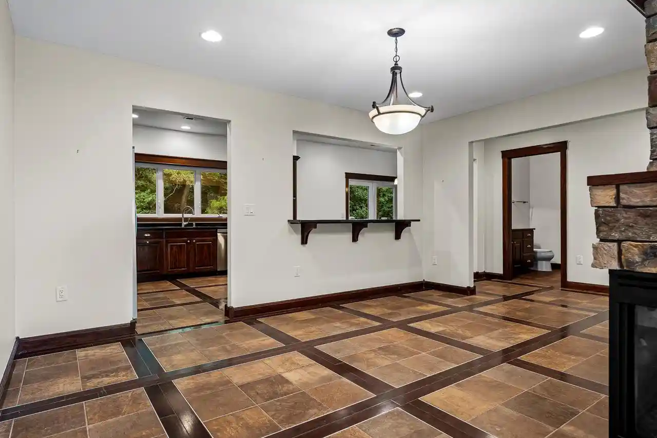 4th image of 1312 Sunset Court Court, La Crosse, WI 54601 | MLS# 1971252