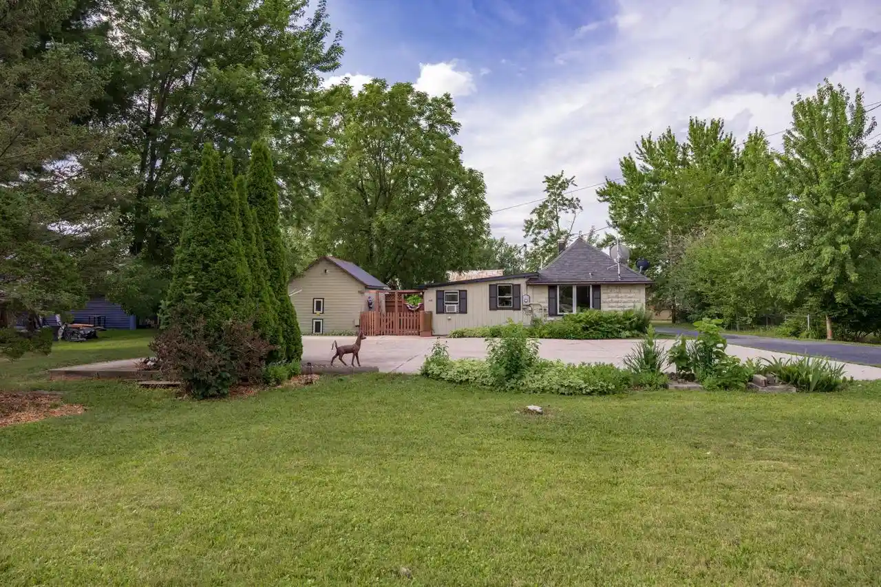 Homes for sale in Mauston, WI | 413 Jackson Street Street, Mauston, WI 53948 | MLS# 2027825