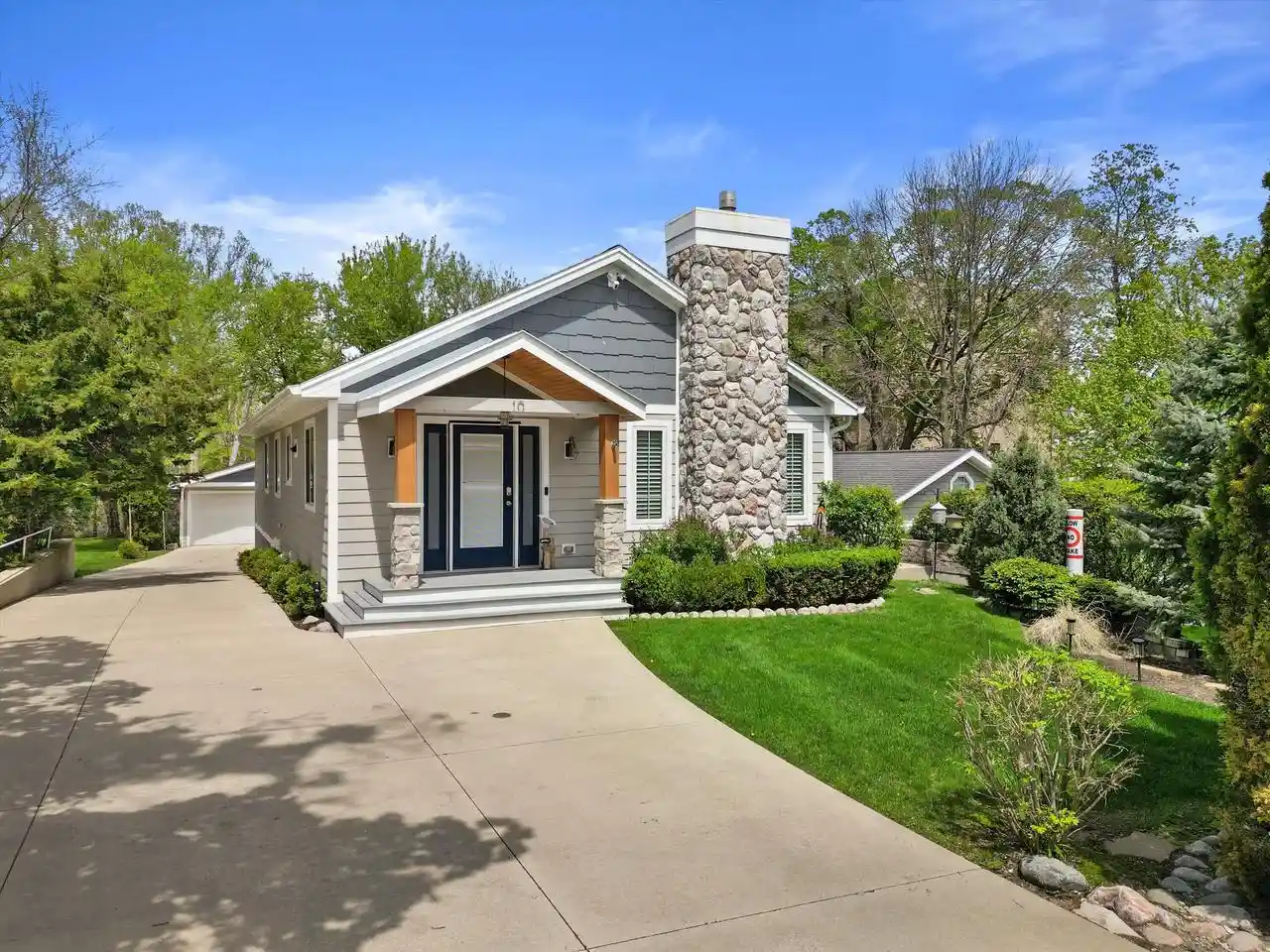 Photo 1 of Single family home for sale at 10 Liechty Dr Dr, Williams Bay, WI 53191 | MLS# 1971258 | Listing updated on 2026-09-07
