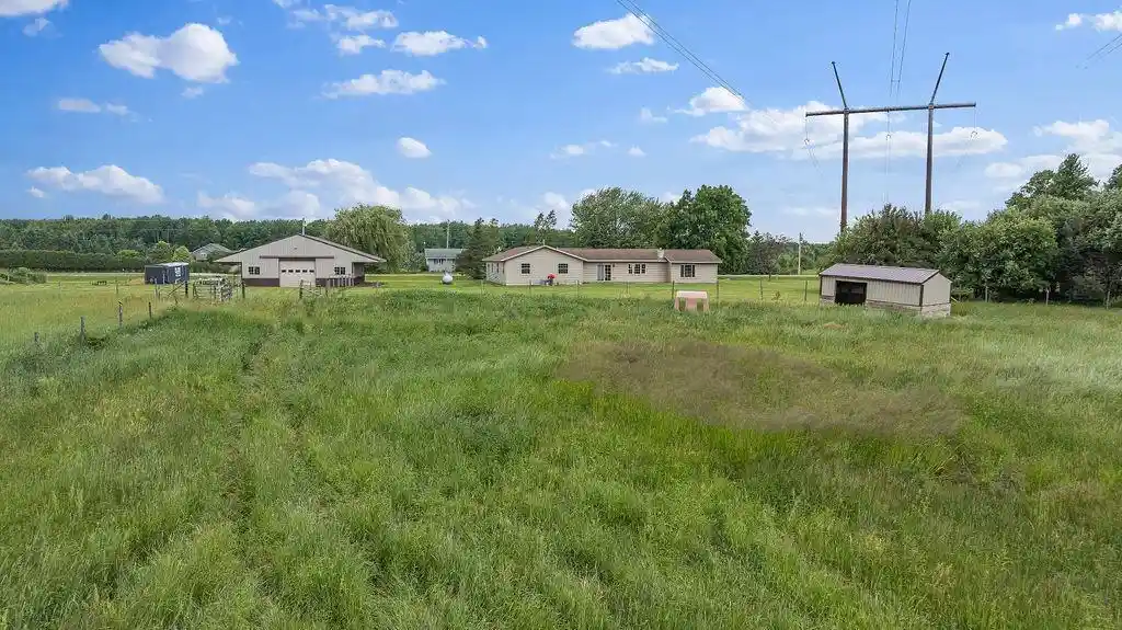 2nd image of 9588 S Washington Avenue Avenue, Marshfield, WI 54449 | MLS# 22603235
