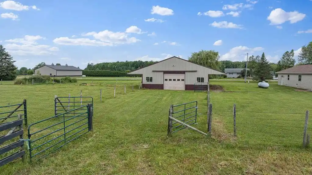 3rd image of 9588 S Washington Avenue Avenue, Marshfield, WI 54449 | MLS# 22603235