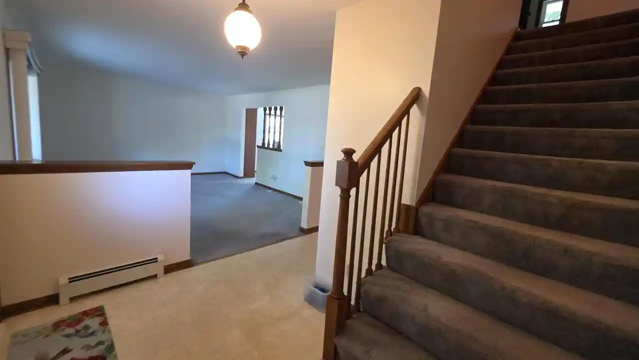 3rd image of W174N7505 Joanne Dr Dr, Menomonee Falls, WI 53051 | MLS# 1971275