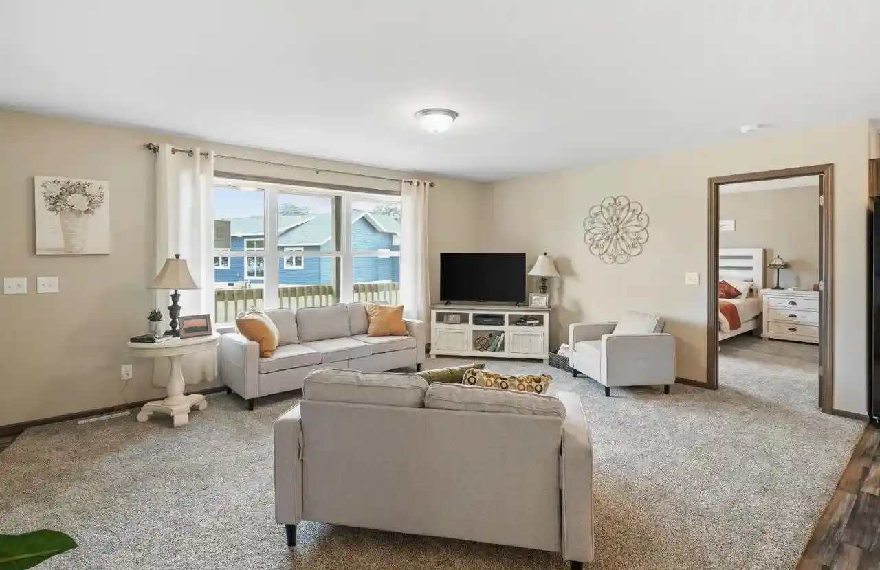 3rd image of 1284 E Bluff Road Road, Whitewater, WI 53190 | MLS# 1971283