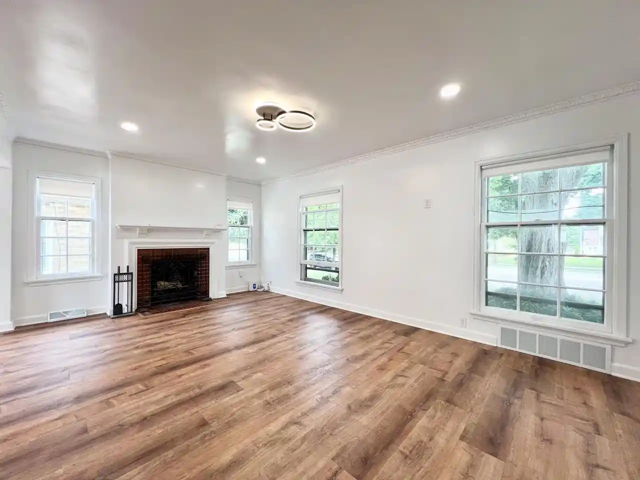 4th image of 2423 S 60th Street Street, Milwaukee, WI 53219 | MLS# 1971285