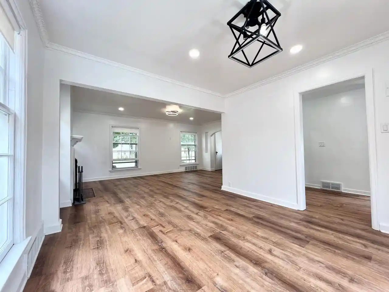 5th image of 2423 S 60th Street Street, Milwaukee, WI 53219 | MLS# 1971285