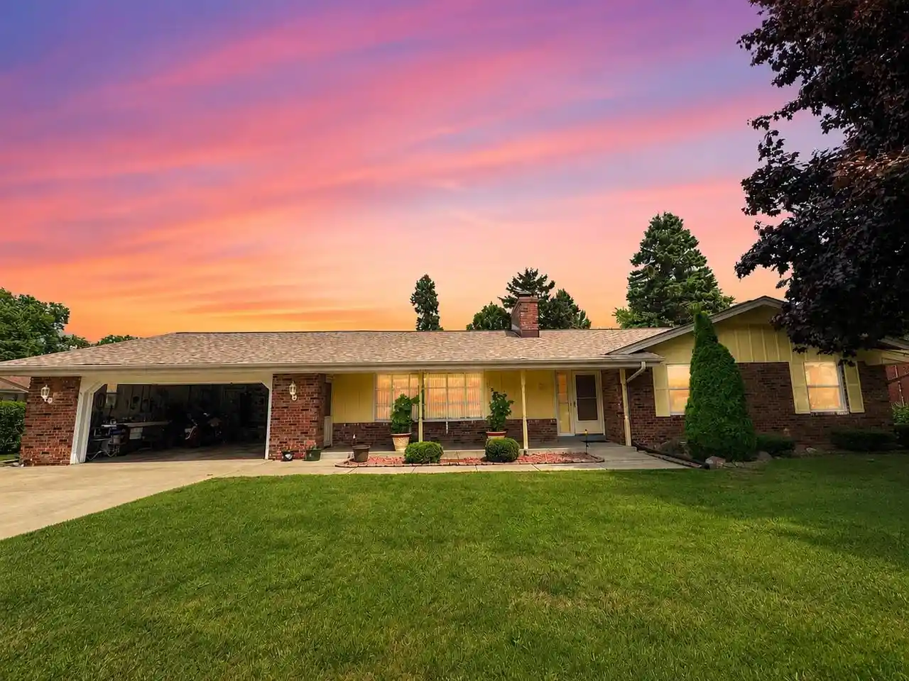 1st image of 4215 Pennington Lane Lane, Mount Pleasant, WI 53403 | MLS# 1971287