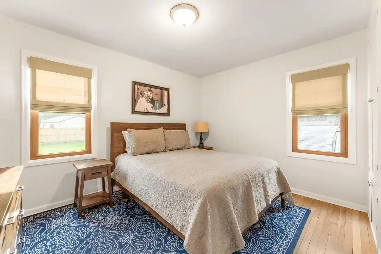 Homes for sale in Cedarburg, WI | W59N777 Highwood Dr Dr, Cedarburg, WI 53012 | MLS# 1971305