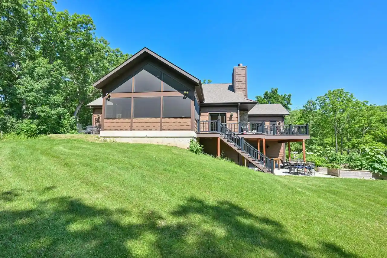 Photo 3 of Sale Pending at 1062 N English Settlement Avenue Avenue, Burlington, WI 53105 | MLS# 1971313 | Listing updated on 2026-08-21