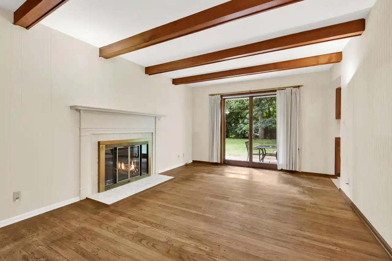 image of 17755 Senlac Lane Lane, Brookfield, WI 53045 | MLS# 1971314