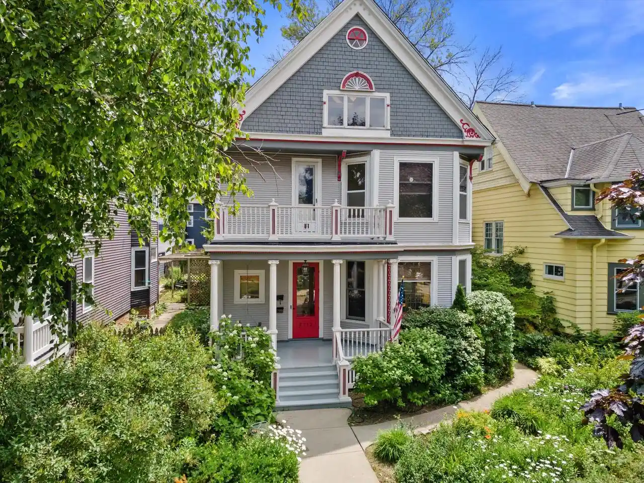 Photo 1 of Single family home for sale at 2712 N Maryland Avenue Avenue, Milwaukee, WI 53211 | MLS# 1971316 | Listing updated on 2026-09-03