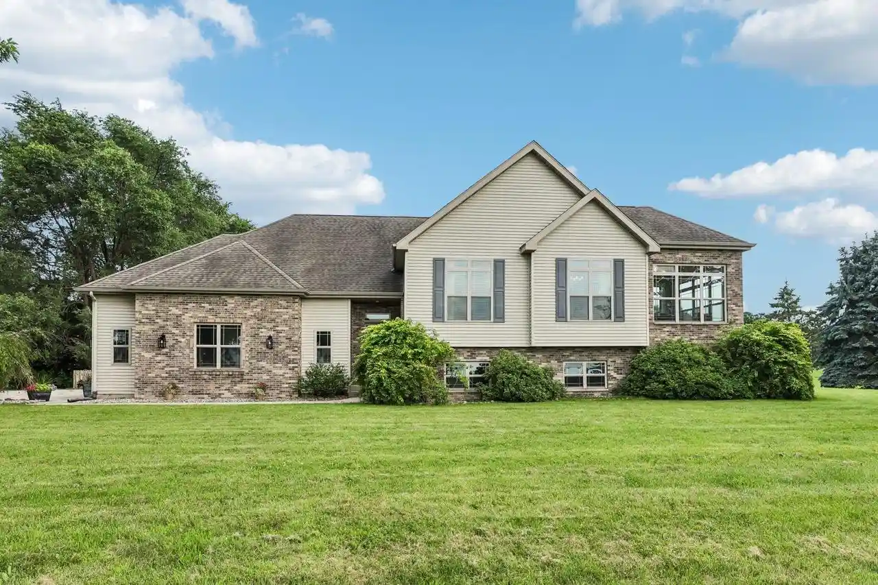 Photo 1 of Single family home for sale at 7645 Conifer Court Court, Deforest, WI 53532 | MLS# 2027857 | Listing updated on 2026-08-10