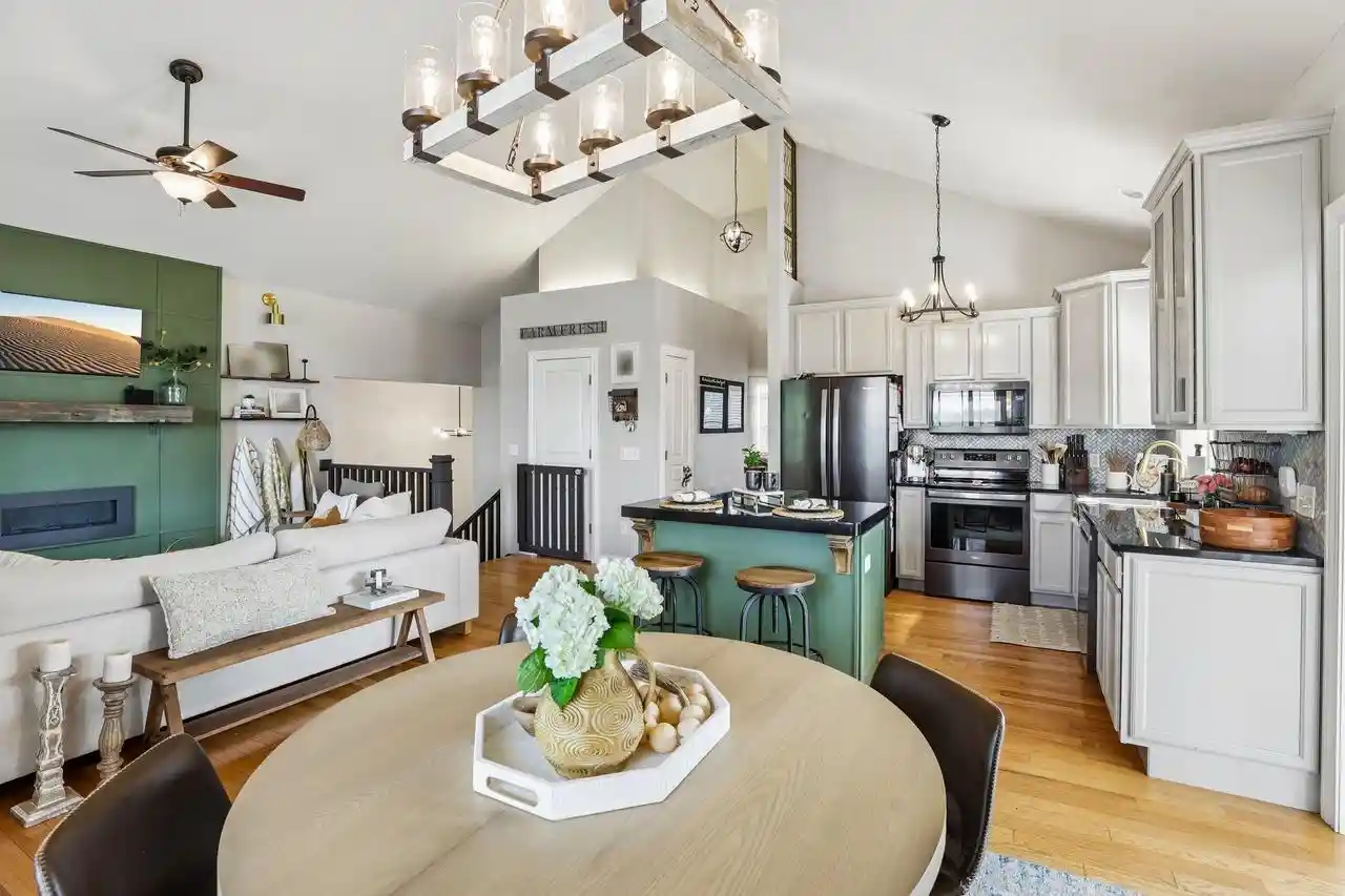 Photo 4 of Single family home for sale at 7645 Conifer Court Court, Deforest, WI 53532 | MLS# 2027857 | Listing updated on 2026-08-10