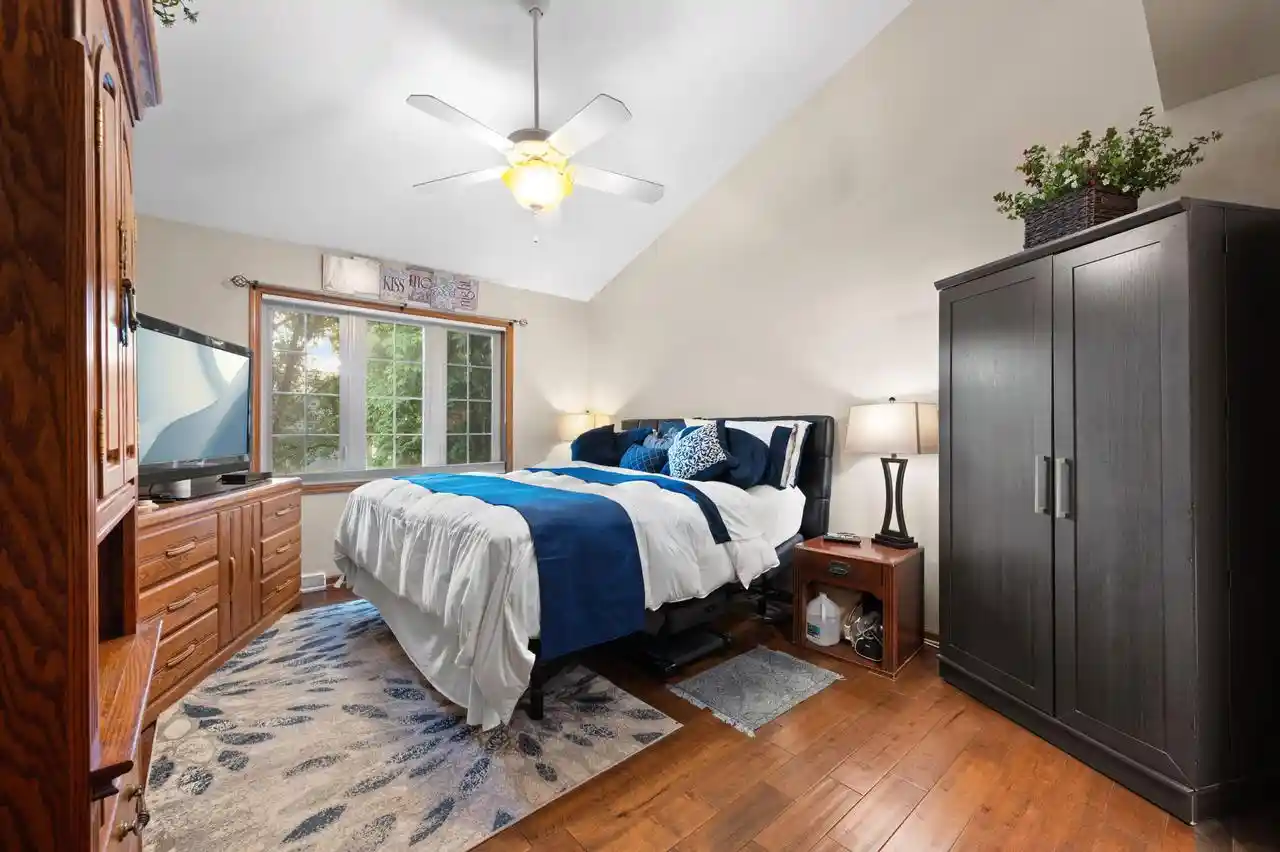 3rd image of 315 Endfield Circle Circle #37, Waukesha, WI 53186 | MLS# 1971332