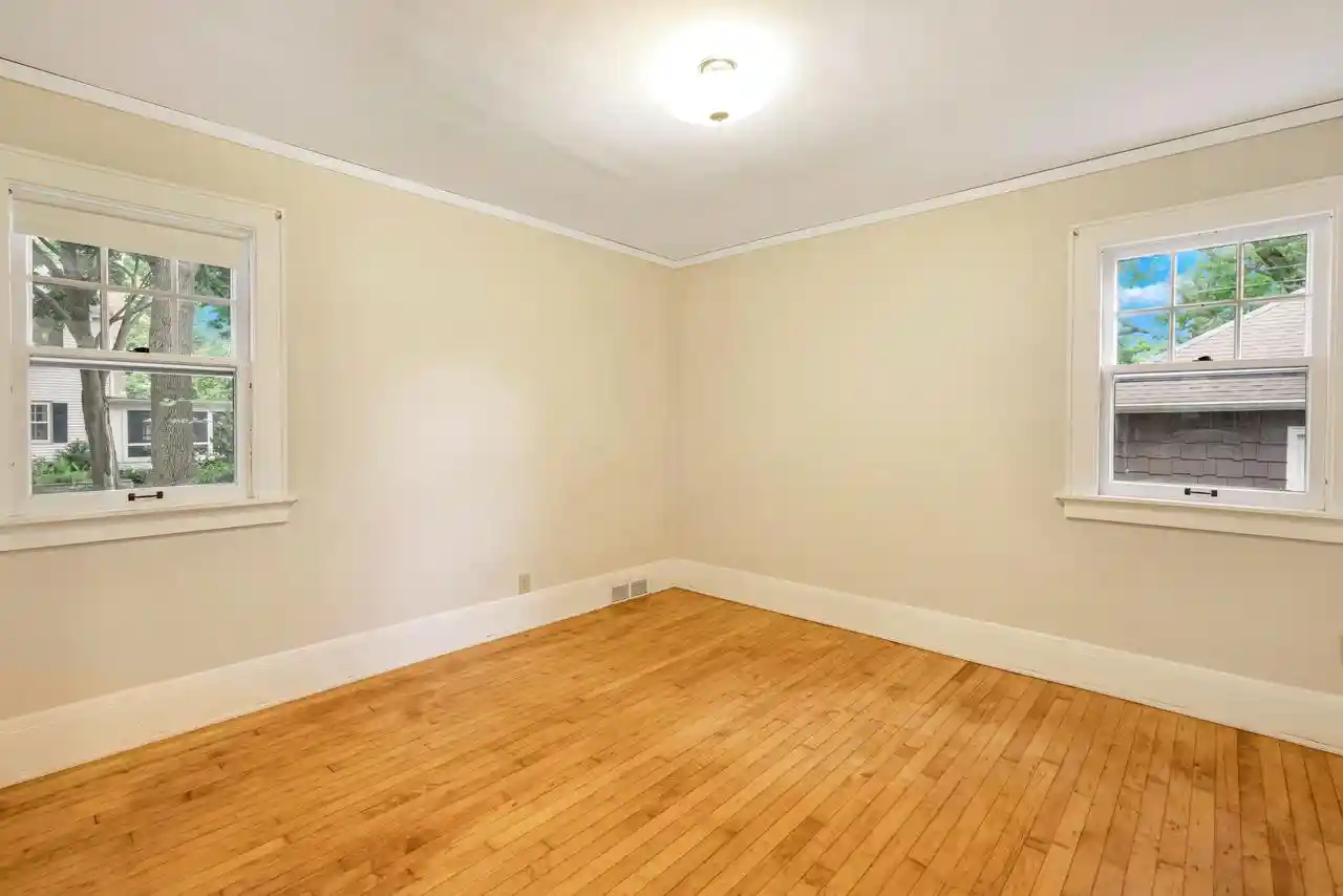 Homes for sale in Whitefish Bay, WI | 5901 N Shoreland Avenue Avenue, Whitefish Bay, WI 53217 | MLS# 1971333