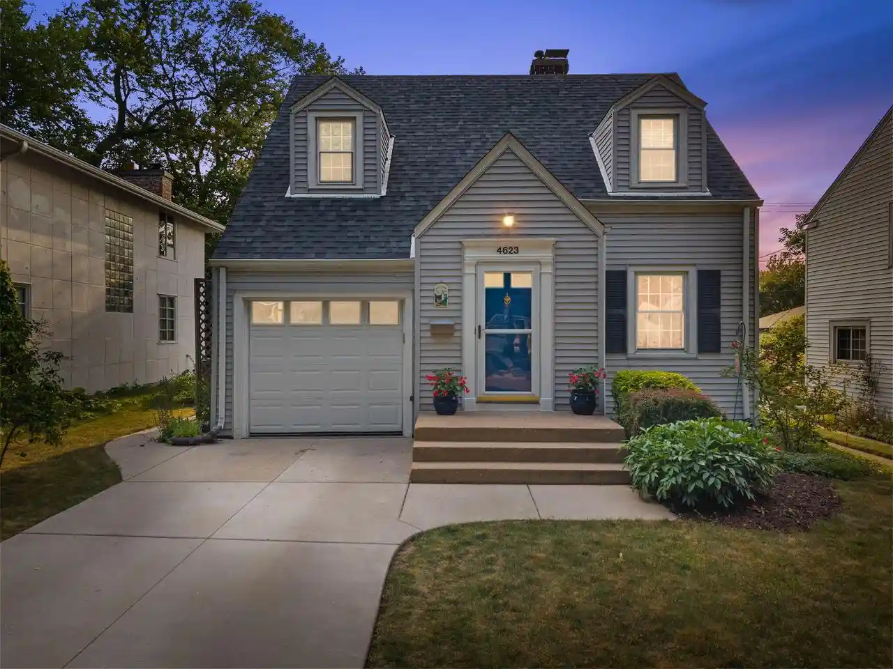 Homes for sale in Whitefish Bay, WI | 4623 N Idlewild Avenue Avenue, Whitefish Bay, WI 53211 | MLS# 1971342