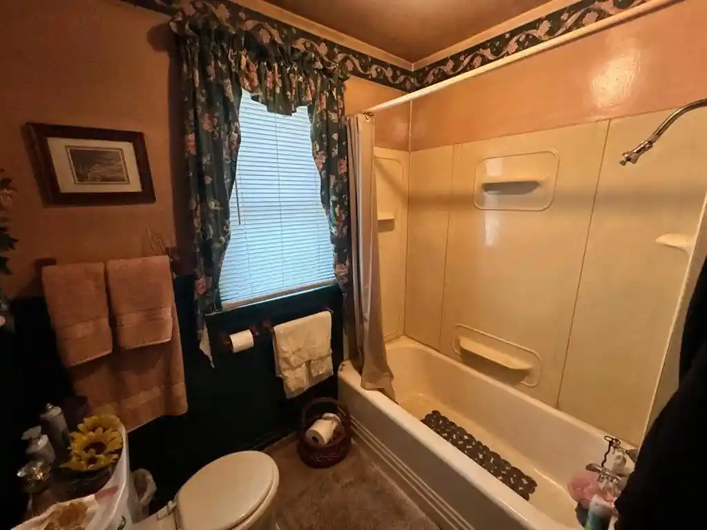 4th image of 302 E 5Th Street Street, Superior, WI 54880 | MLS# 1603152